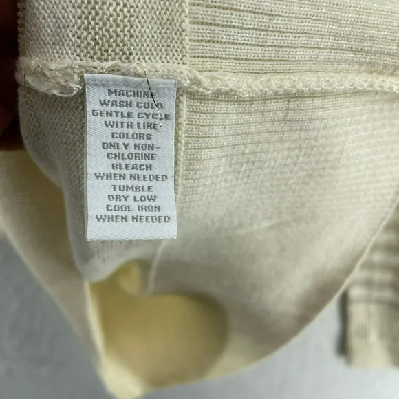 Charter Club Sweater Womens Sz PM Beige Gray Striped V-Neck Metallic Pullover - Picture 11 of 12